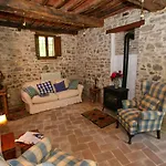 In Umbria With Pool