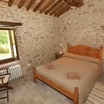بيت للعطل In Umbria With Pool