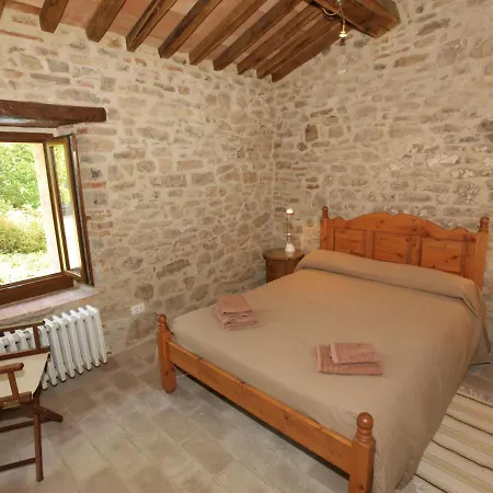 Hébergement de vacances In Umbria With Pool